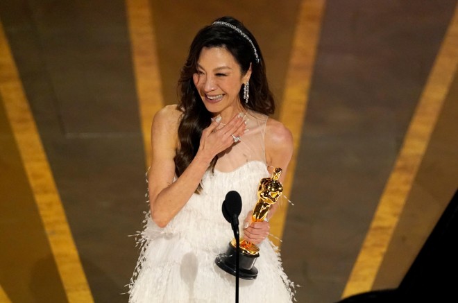 Η Michelle Yeoh είναι η πρώτη Ασιάτισσα ηθοποιός που κέρδισε Όσκαρ