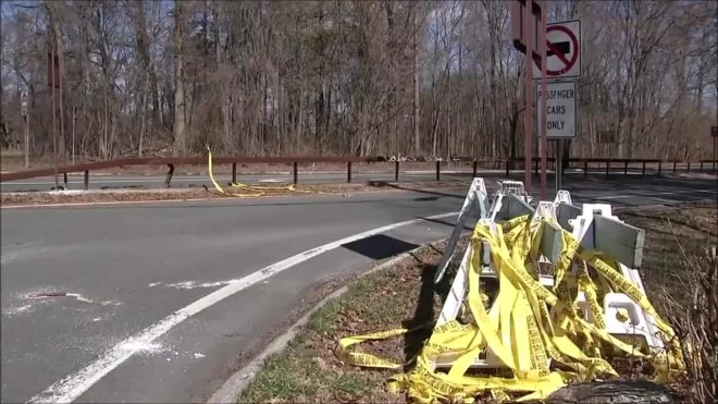 Το σημείο όπου το όχημα στο οποίο επέβαιναν έξι ανήλικοι εξετράπη της πορείας του/ εικόνα από βίντεο ΑΡ