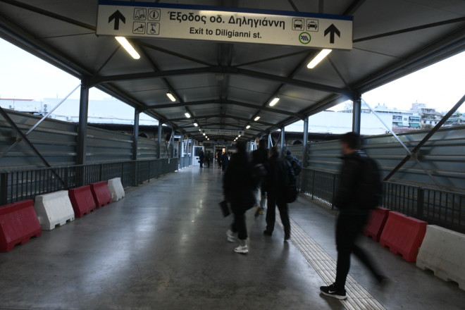 Έναν μήνα σχεδόν μετά την τραγωδία στα Τέμπη μπαίνουν στις ράγες ξανά τα επιβατικά τρένα - Eurokinissi