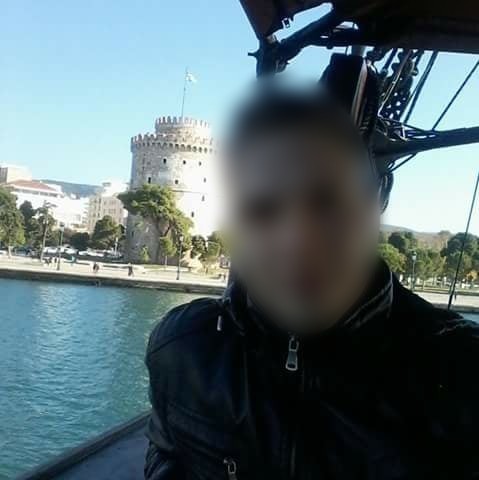 O 34χρονος που σκότωσε τη μητέρα του στη Θεσσαλονίκη παραμένει άφαντος και η αστυνομία φοβάται ότι μπορεί να έκανε κακό στον εαυτό του