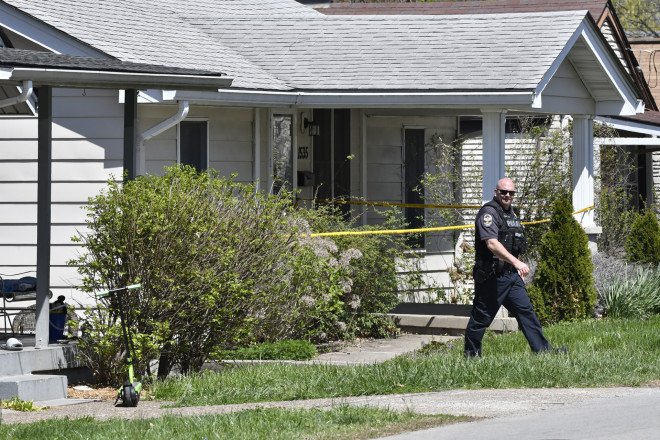 Στο πλαίσιο της έρευνας για το κίνητρο του δράστη, οι αρχές έκαναν έλεγχο στο σπίτι του- Απέχει μόλις 5 μίλια από το σημείο της ένοπλης επίθεσης/ AP Photo/Timothy D. Easley