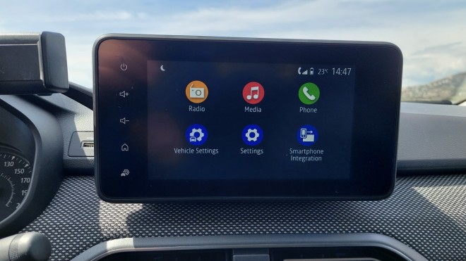 Η οθόνη του Dacia Jogger 1.0 Tce LPG