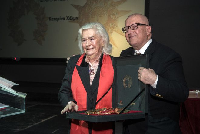 Η Κατερίνα Χέλμη βραβεύτηκε στα βραβεία Κάρολος Κουν το 2019/ Eurokinissi