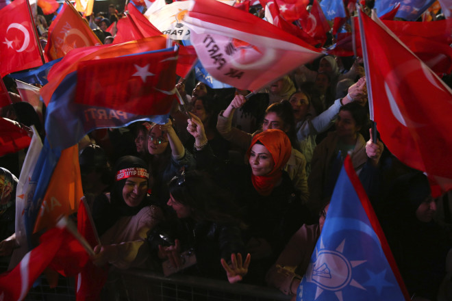 Οι Τούρκοι θα κληθούν να εκλέξουν τον νέο πρόεδρο της χώρας στον δεύτερο γύρο που θα διεξαχθεί στις 28 Μαΐου - AP
