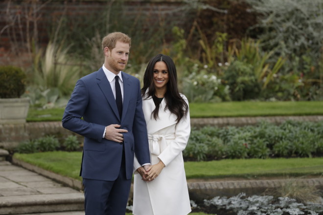 Το παλάτι ανακοίνωσε τον αρραβώνα του πρίγκιπα Χάρι και της Μέγκαν, τον Νοέμβριο του 2017/  (AP Photo/Matt Dunham)