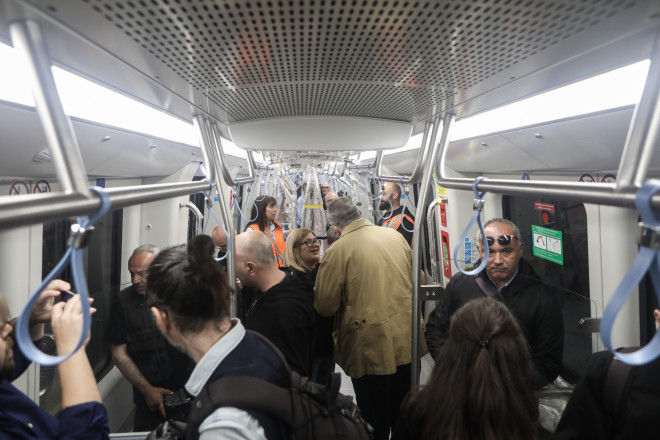 Πραγματοποιήθηκε το πρώτο δοκιμαστικό δρομολόγιο του μετρό Θεσσαλονίκης με επιβάτες - Eurokinissi