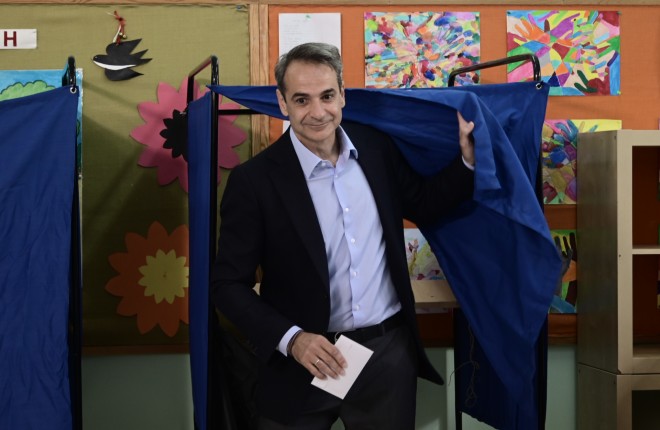 Ο Κυριάκος Μητσοτάκης ψήφισε στο 361ο εκλογικό τμήμα στην Κηφισιά