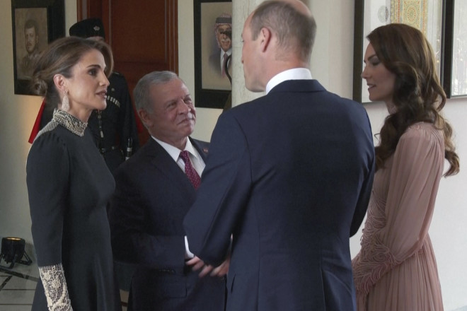 Η royal εμφάνιση του πρίγκιπα William και της Kate Middleton στον γάμο του πρίγκιπα Χουσεΐν και της Ράτζουα Αλ-Σάιφ - Φωτογραφία AP Images