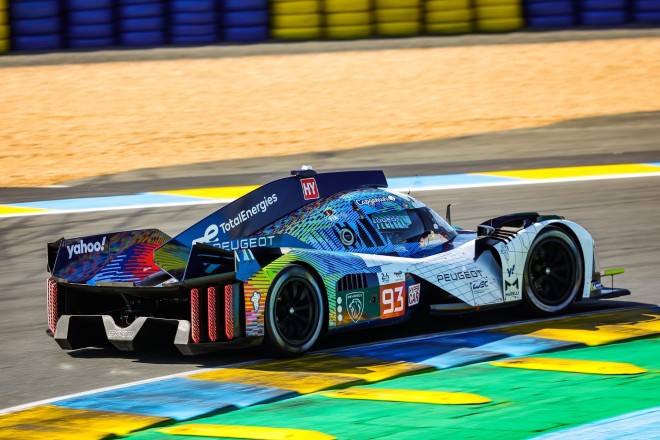Πρώτοι γύροι στο Le Mans για την ομάδα Peugeot TotalEnergies 