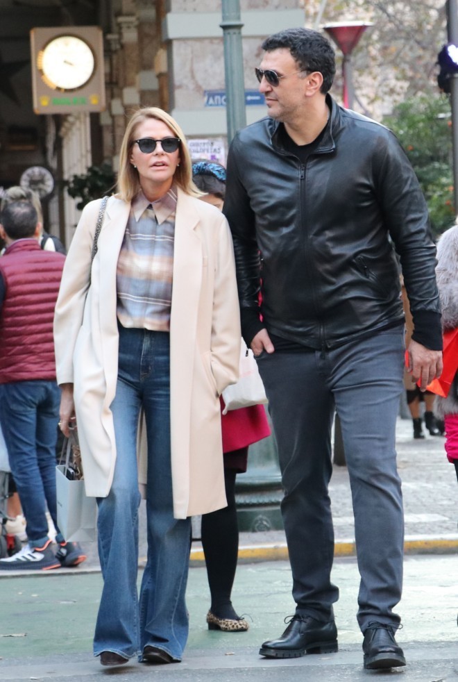 Τζένη Μπαλατσινού & Βασίλης Κικίλιας σε βόλτα τους στο κέντρο της Αθήνας/ NDP