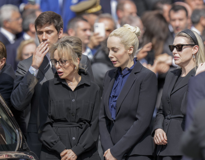 Κηδεία Μπερλουσκόνι: Η τελευταία του σύζυγος και τα παιδιά του