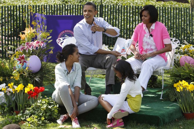 Η οικογένεια Ομπάμα το 2010/ AP Photo/Charles Dharapak, File