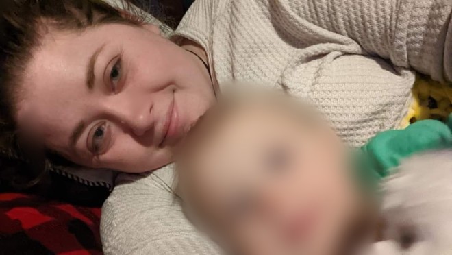 2χρονο αγοράκι πυροβόλησε και σκότωσε κατά λάθος την έγκυο μητέρα του στο Οχάιο