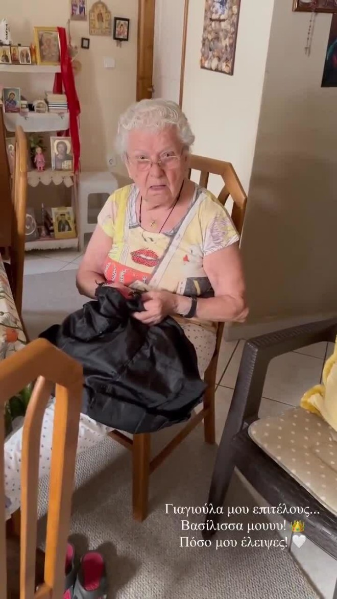 Η στιγμή που η Μαριαλένα Ρουμελιώτη συναντά τη γιαγιά της μετά από έξι μήνες που ήταν στο Survivor 