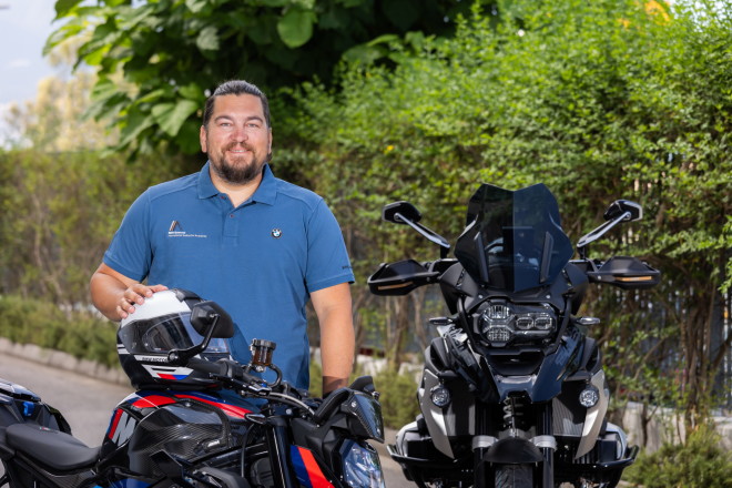 Η BMW Motorrad Hellas ανακοινώνει την συνεργασία με τον Βασίλη Μπούδρο