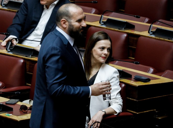 Η Έφη Αχτσιόγλου κι ο Δημήτρης Τζανακόπουλος γνωρίστηκαν κι ερωτεύθηκαν στην πολιτική