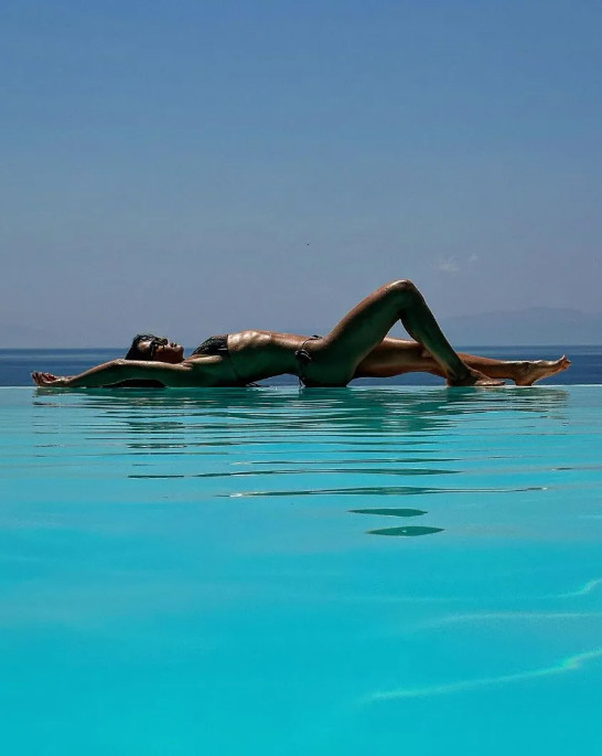 Δείτε την Ειρήνη Παπαδοπούλου με το hot μπικίνι της