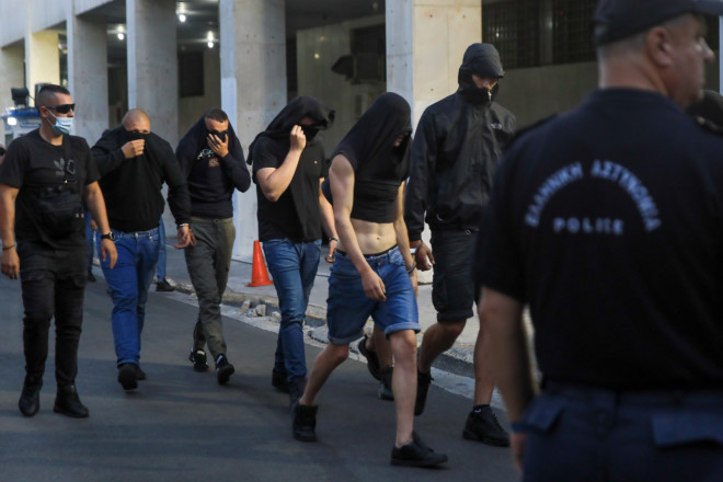 Μεταγωγή στον Εισαγγελέα κάποιων εκ των 104 συλληφθέντων/ Eurokinissi