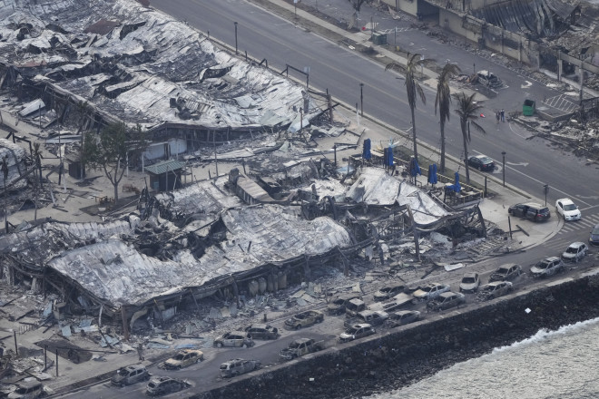 Τουλάχιστον 53 άνθρωποι έχουν χάσει τη ζωή του από τις φωτιές στη Χαβάη, ενώ χιλιάδες σπίτια έγιναν στάχτη - AP