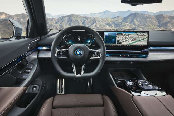 Παγκόσμια πρεμιέρα: Οι plug - in υβριδικές εκδόσεις της νέας BMW Σειράς 5