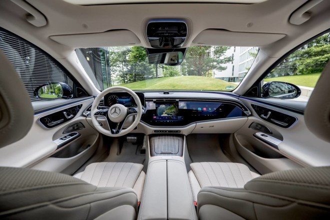 Το εσωτερικό της νέας Mercedes E-Class 