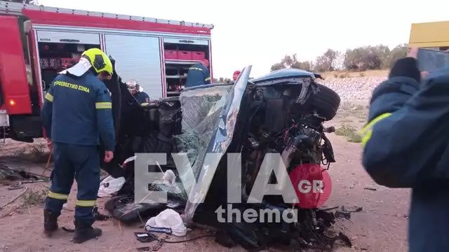 Η πυροσβεστική απεγκλώβισε από το αυτοκίνητο νεκρό τον οδηγό - eviathema.gr