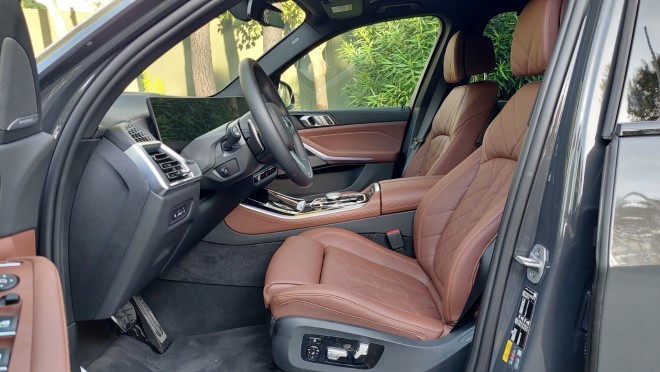 Τα ηλεκτρικά αεριζόμενα καθίσματα της νέας  BMW X5 xDrive50e    