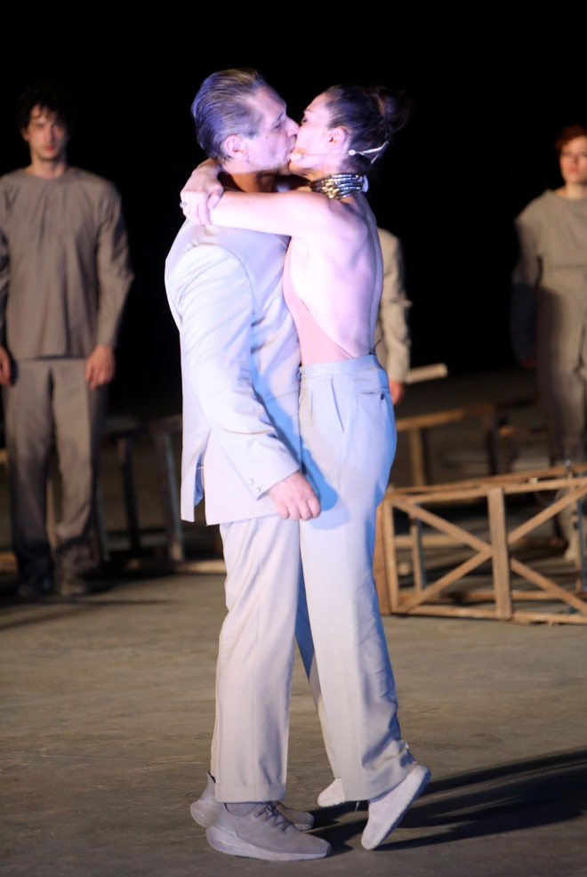 Αθηνά Μαξίμου και Αιμίλιος Χειλάκης στην παράσταση "Μήδεια", Κηποθέατρο Παπάγου, Σεπτέμβριος 2022/ NDPPHOTO Έλλη Πουπουλίδου