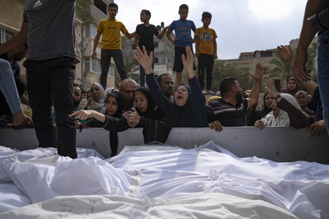 Θρήνος για τους άμαχους νεκρούς στην Παλαιστίνη