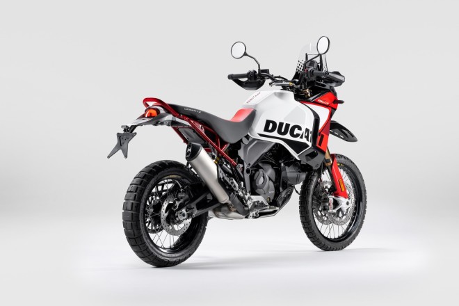 Η νέα Ducati DesertX Rally