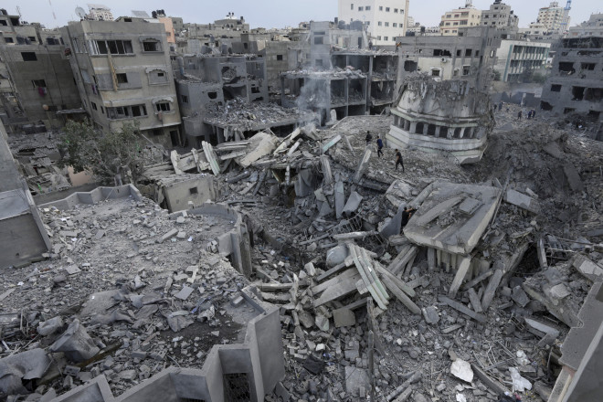Το Ισραήλ απάντησε στην επίθεση της Χαμάς με σφοδρές αεροπορικές επιδρομές - AP