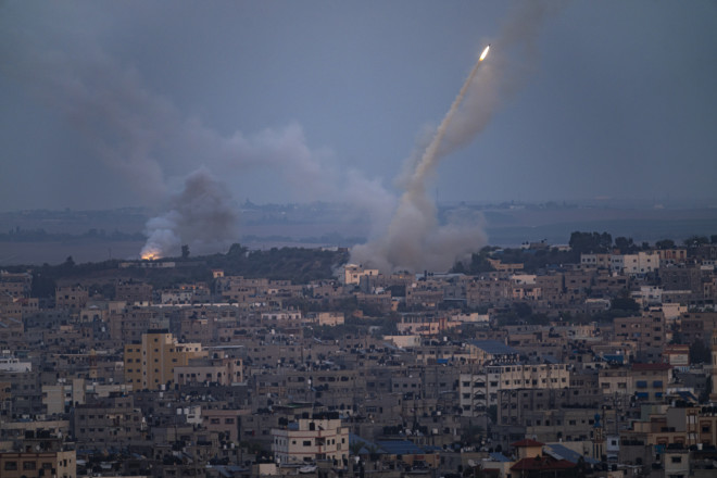 Πύραυλοι εκτοξεύονται από τη Γάζα στο Ισραήλ