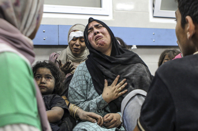 Για γενοκτονία έκαναν λόγο οι Παλαιστίνιοι μετά από τον βομβαρδισμό του νοσοκομείου στη Λωρίδα της Γάζας - AP