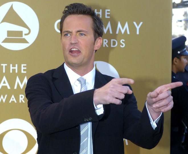 Μάθιου Πέρι: Στα βραβεία Grammy το 2004, την τελευταία σεζόν της σειράς Τα Φιλαράκια 