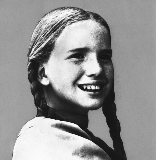 H Mελίσα Γκίλμπερτ ως Λόρα από  «Το μικρό σπίτι στο λιβάδι», το 1986/ ΑΡ