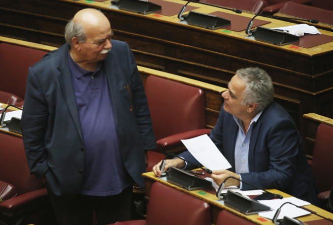 «Βόμβα» στον ΣΥΡΙΖΑ: Aποχωρούν Βούτσης και Σκουρλέτης