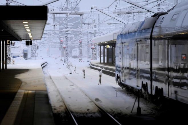 Αρκετά δρομολόγια των τρένων στο Μόναχο ακυρώθηκαν λόγω του χιονιά - ΑP
