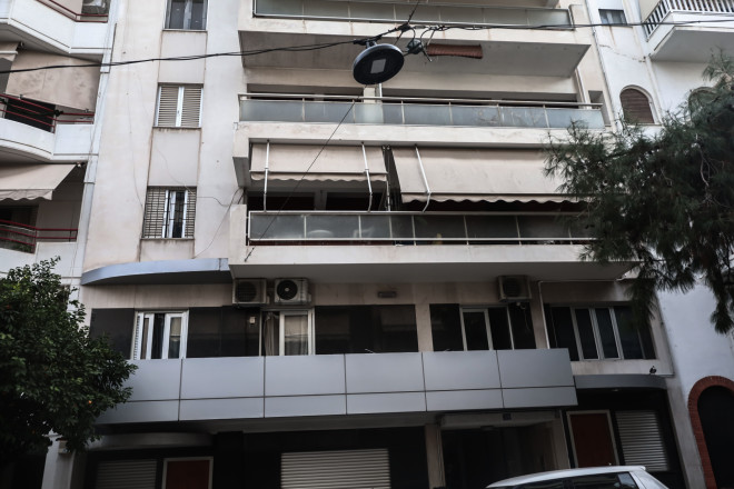 Η πολυκατοικία στην Ακρόπολη, από όπου βρέθηκε στον κενό η 25χρονη - Eurokinissi