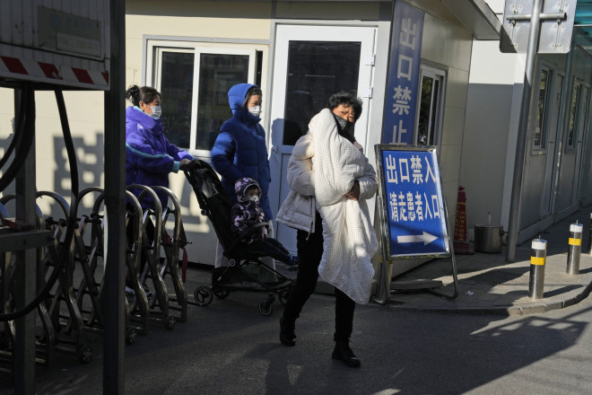 H πνευμονία που σαρώνει την Κίνα έχει αρχίσει να εξαπλώνεται και στην Ευρώπη - AP