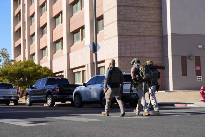 Τρεις άνθρωποι σκοτώθηκαν από τους πυροβολισμούς στην πανεπιστημιούπολη του Λας Βέγκας - AP