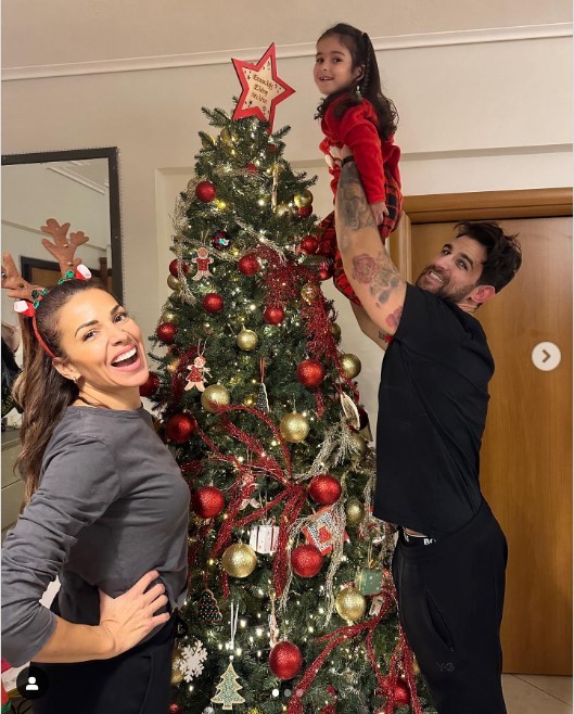 Χριστουγεννιάτικη διακόσμηση: Οι παρουσιάστριες μάς δείχνουν τα σπίτια τους