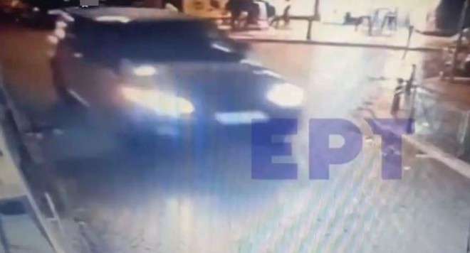 Βίντεο ντοκουμέντο από τη διαφυγή των δραστών μετά το αιματηρό περιστατικό με τους πυροβολισμούς στο Γκάζι στο οποίο τραυματίστηκαν οι τρεις Κρητικοί