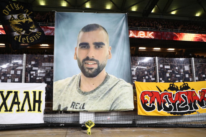 Ο Μιχάλης Κατσουρής δολοφονήθηκε έξω από το γήπεδο της ΑΕΚ στη Νέα Φιλαδέλφεια
