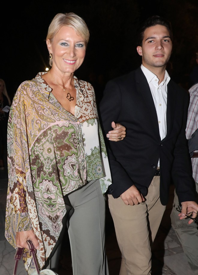 Η Νατάσα Παζαΐτη με τον γιο της, Αλέξανδρο