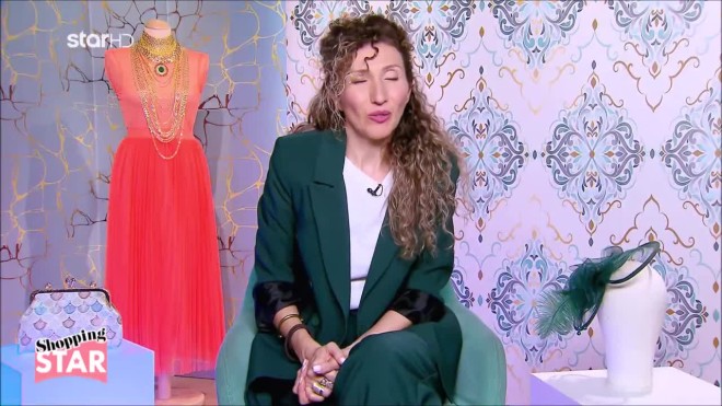 Shopping Star Βάσω: «Από κοντά ήταν μια μπαρούφα»