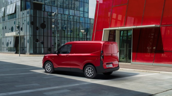 Αυτό είναι το ολοκαίνουργιο Ford Transit Courier