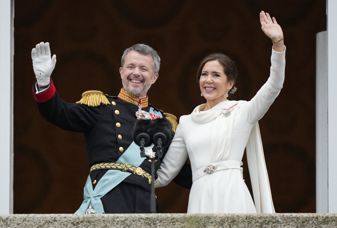 Δανία: O βασιλιάς Φρειδερίκος με τη βασίλισσα Μαίρη/ AP Photo/Martin Meissner