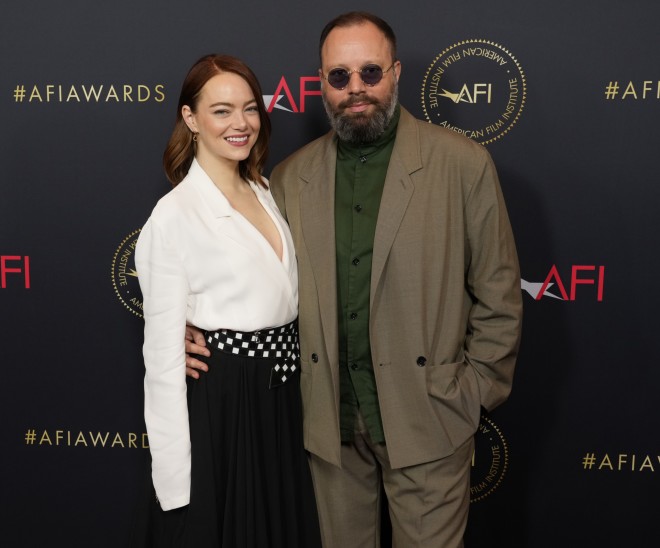 Η Έμμα Στόουν κι ο Γιώργος Λάνθιμος στα AFI Awards στο Μπέβερλι Χιλς πριν από λίγες ημέρες