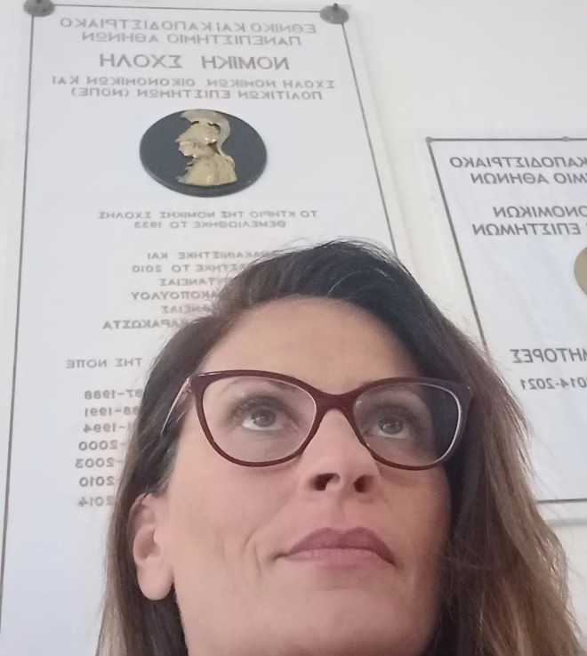 Η selfie της Θεοφανίας Παπαθωμά όταν ξεκίνησε τις σπουδές της
