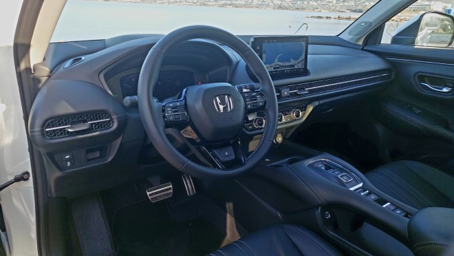 Το εσωτερικό του Honda ZR-V e:HEV 184 PS
